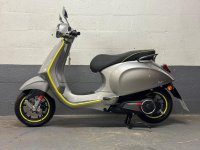 PIAGGIO Vespa