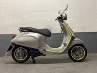 PIAGGIO Vespa