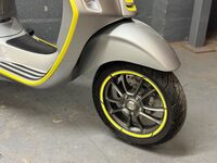 PIAGGIO Vespa
