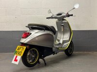 PIAGGIO Vespa