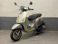 PIAGGIO Vespa
