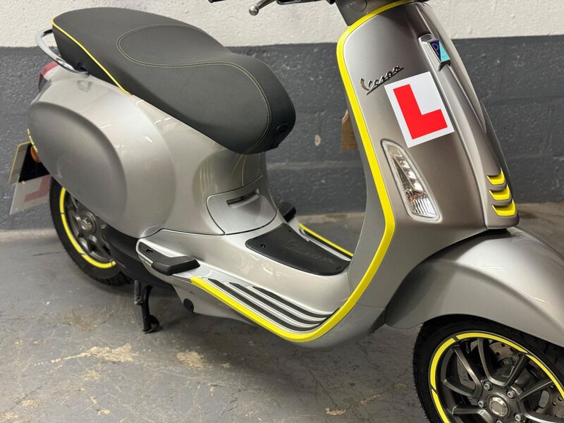 PIAGGIO Vespa