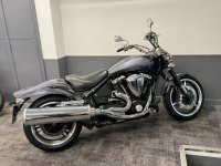 YAMAHA XV1700