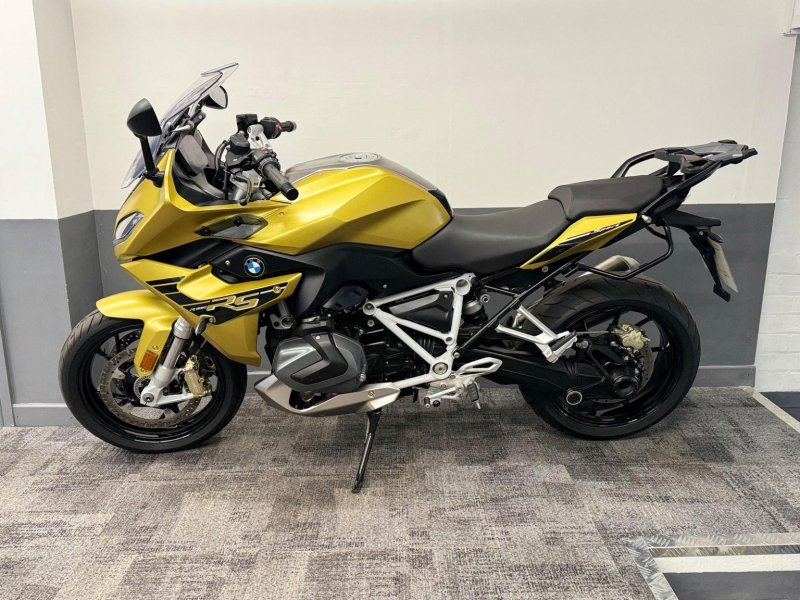 BMW R1250RS