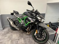 KAWASAKI Z1000