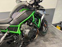 KAWASAKI Z1000