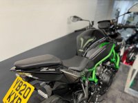 KAWASAKI Z1000