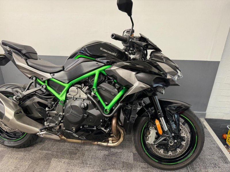 KAWASAKI Z1000