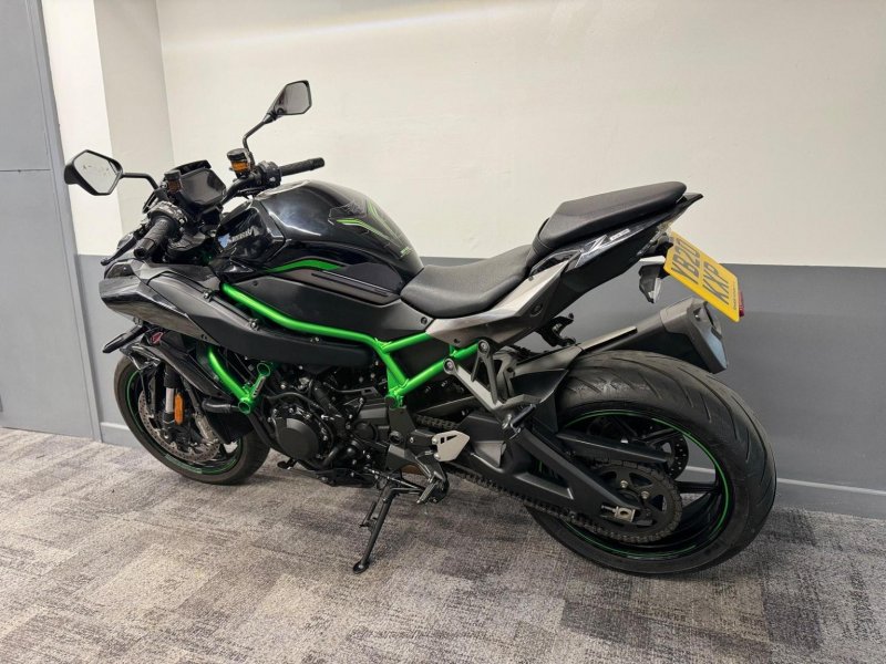 KAWASAKI Z1000