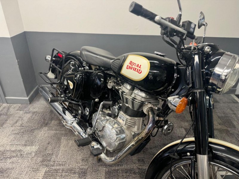 ROYAL ENFIELD CLASSIC CHROME