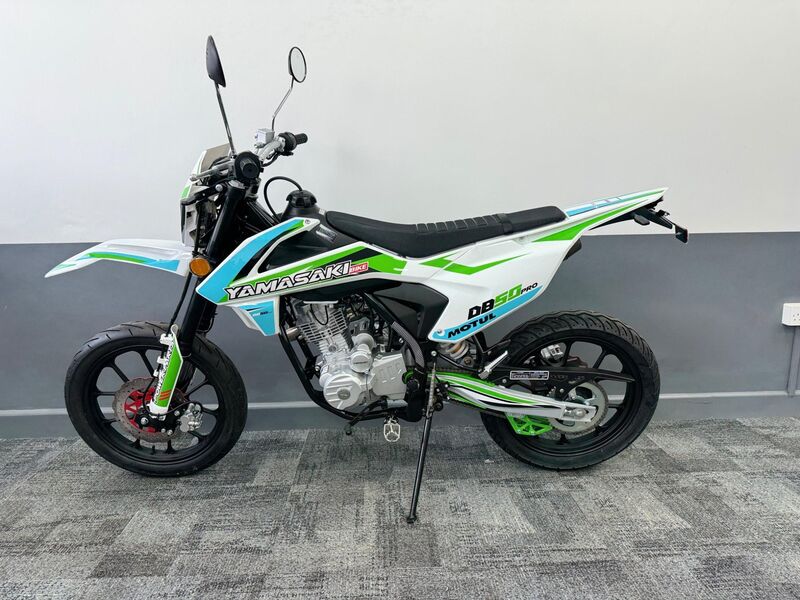 YAMASAKI YM50
