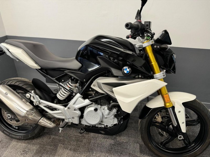BMW G310R