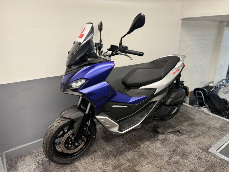 APRILIA SR