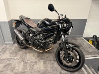 SUZUKI SV650X