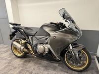 HONDA VFR1200F