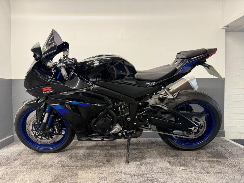SUZUKI GSXR1000R