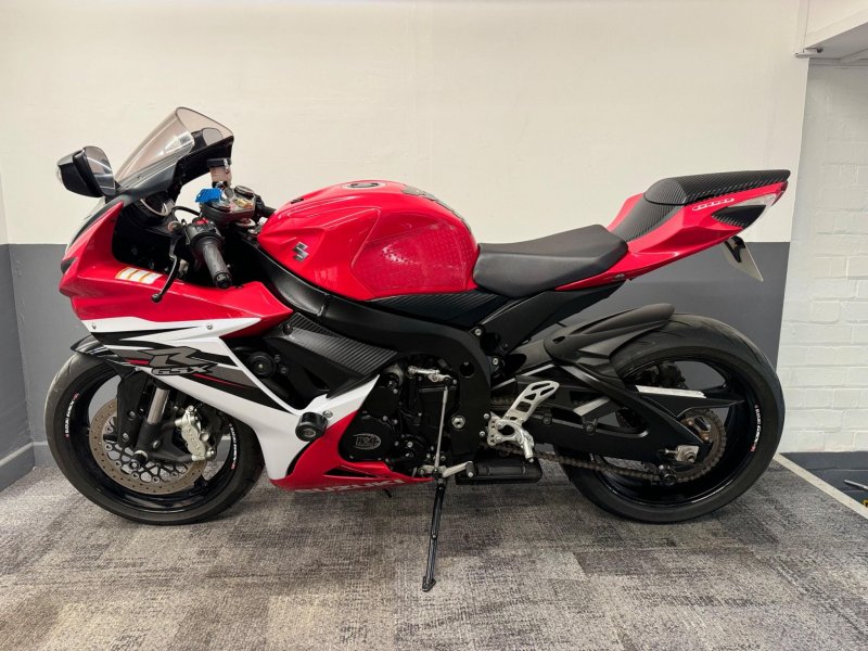SUZUKI GSXR600