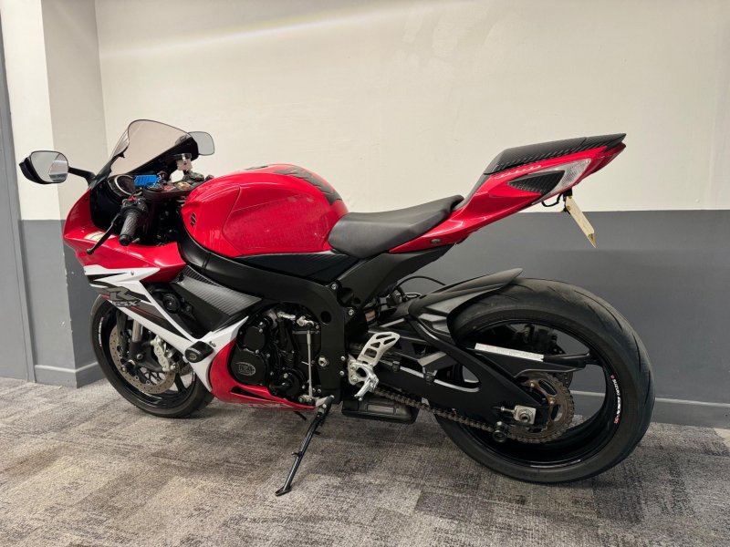 SUZUKI GSXR600