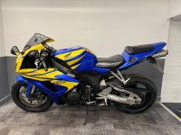 HONDA CBR1000RR Fireblade