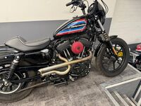 HARLEY-DAVIDSON Sportster