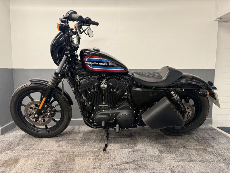 HARLEY-DAVIDSON Sportster