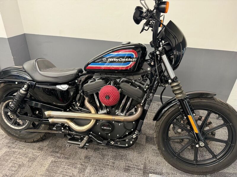 HARLEY-DAVIDSON Sportster