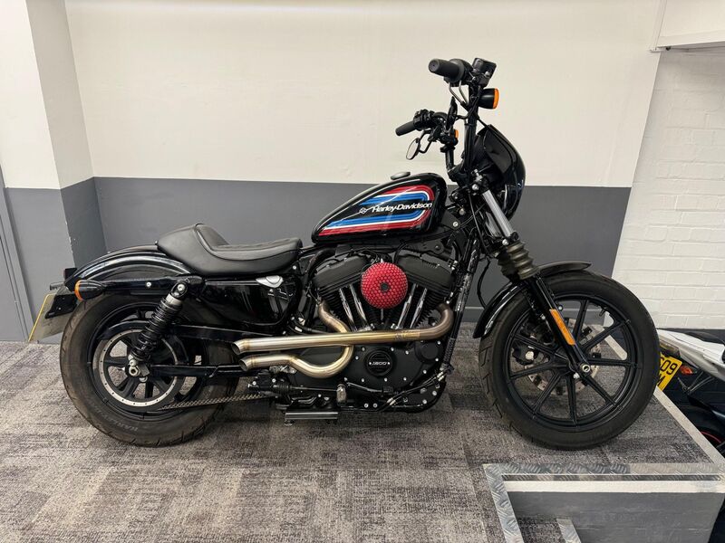 HARLEY-DAVIDSON Sportster
