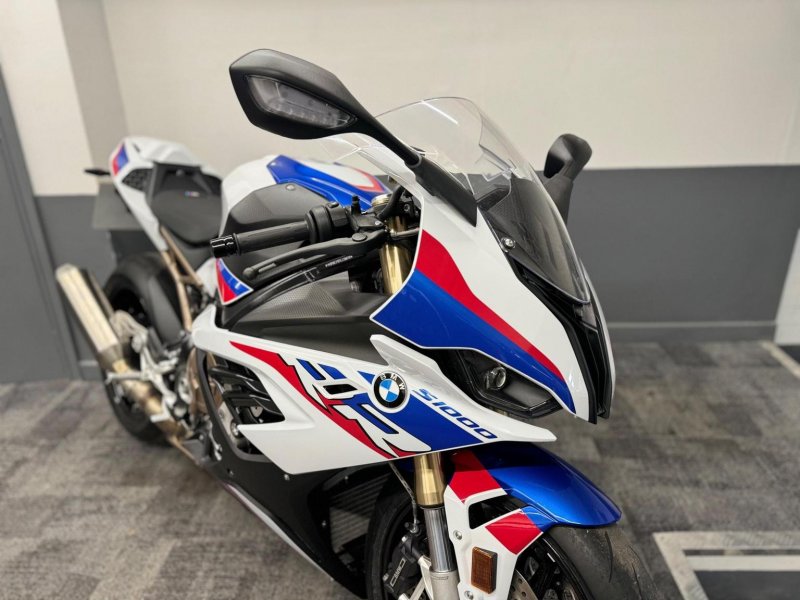 BMW S1000RR