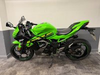 KAWASAKI Ninja 125