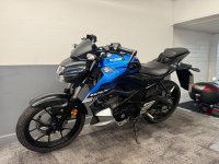 SUZUKI GSX-S125