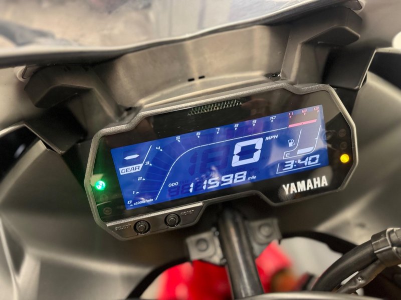 YAMAHA R125