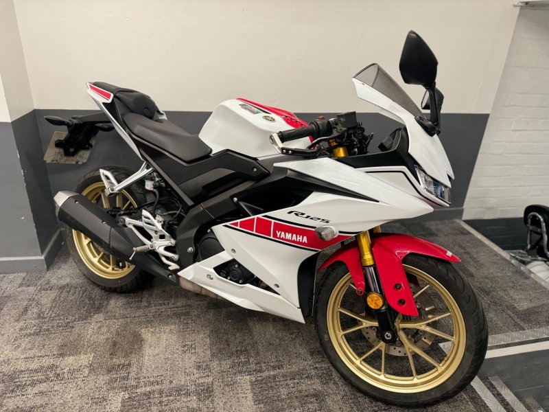YAMAHA R125