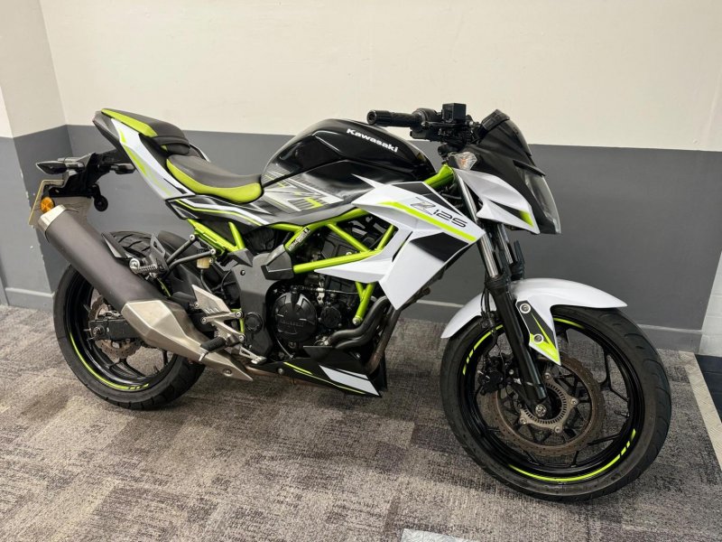 KAWASAKI Z125