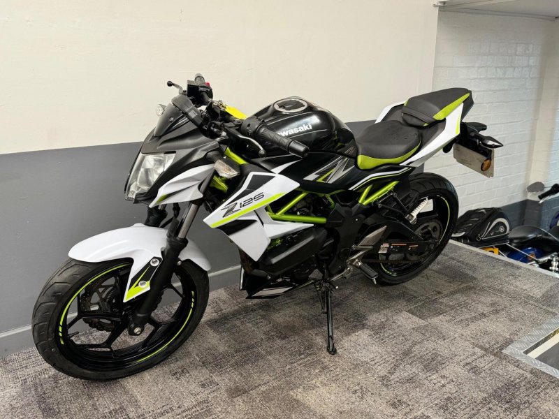 KAWASAKI Z125
