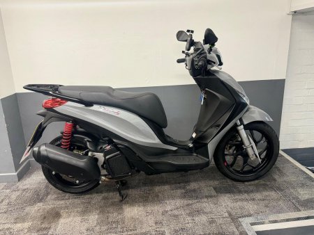 PIAGGIO Medley 125