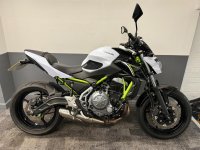 KAWASAKI Z650