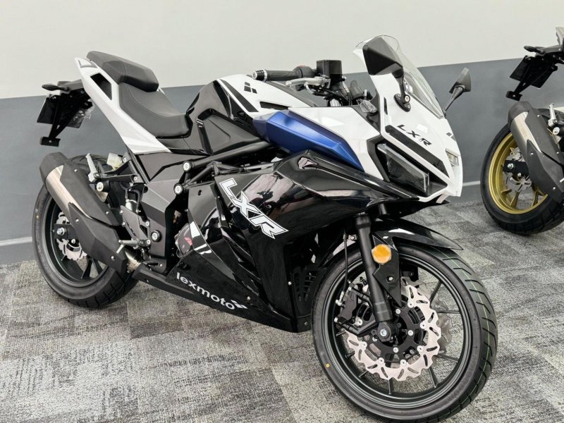 LEXMOTO LXR