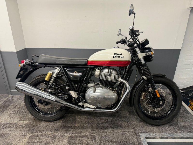 ROYAL ENFIELD INTERCEPTOR