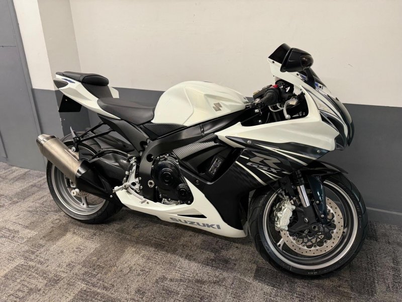 SUZUKI GSXR600
