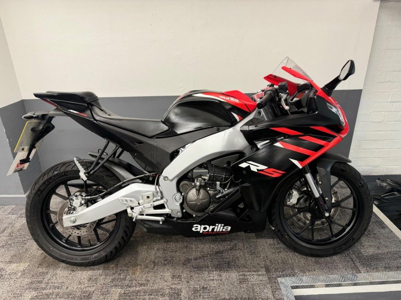 APRILIA RS