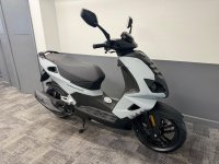 PEUGEOT SPEEDFIGHT