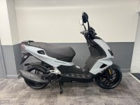 PEUGEOT SPEEDFIGHT