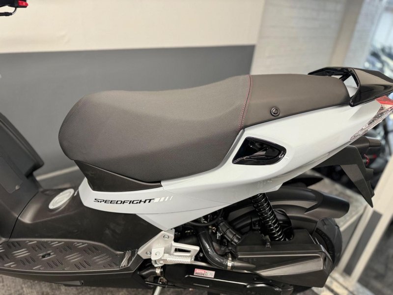PEUGEOT SPEEDFIGHT
