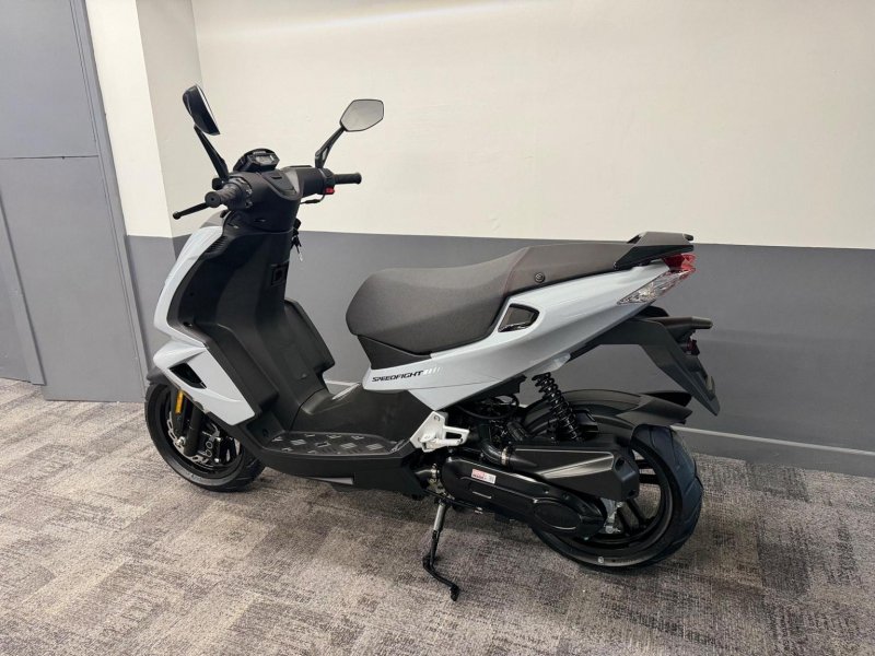 PEUGEOT SPEEDFIGHT