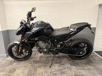 KTM 890 DUKE