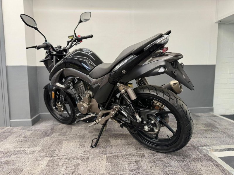 LEXMOTO ISCA