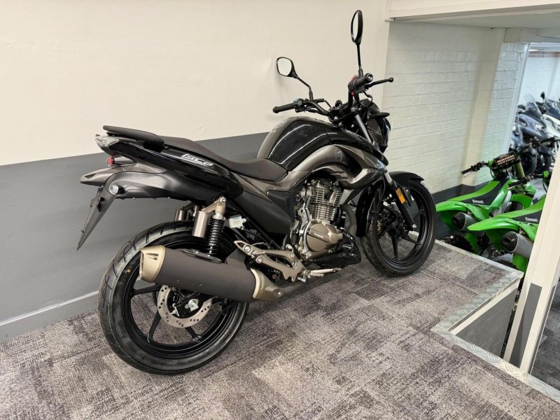 LEXMOTO ISCA