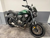 YAMAHA XSR700