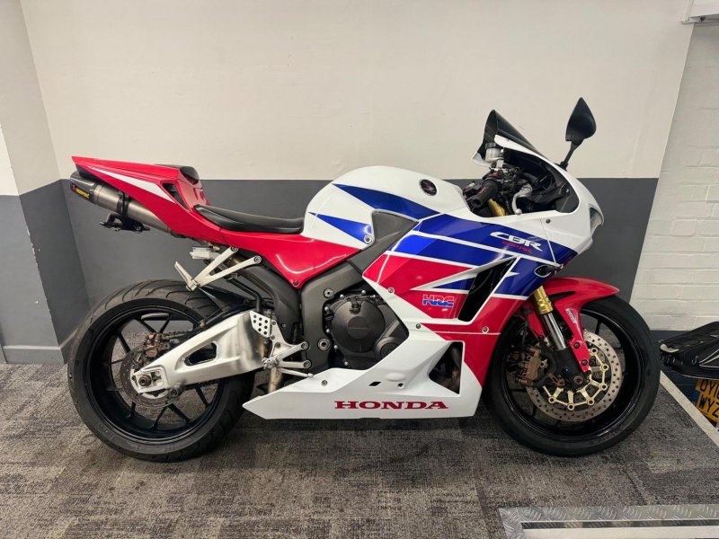 HONDA CBR600RR