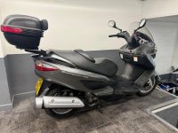 SUZUKI UH